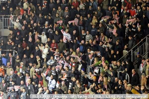 2009-03-10-plh-cracovia-gkstychy-b-135_600