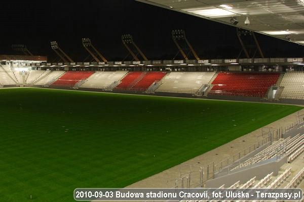 2010-09-03_Budowa_Stadionu_Cracovii_175_600