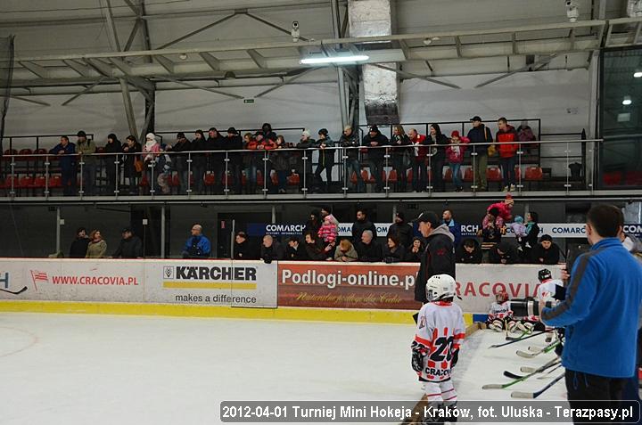 2012-04-01-Turniej_mini_Hokeja-u_4164_720