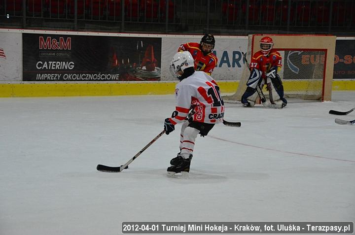 2012-04-01-Turniej_mini_Hokeja-u_4341_720