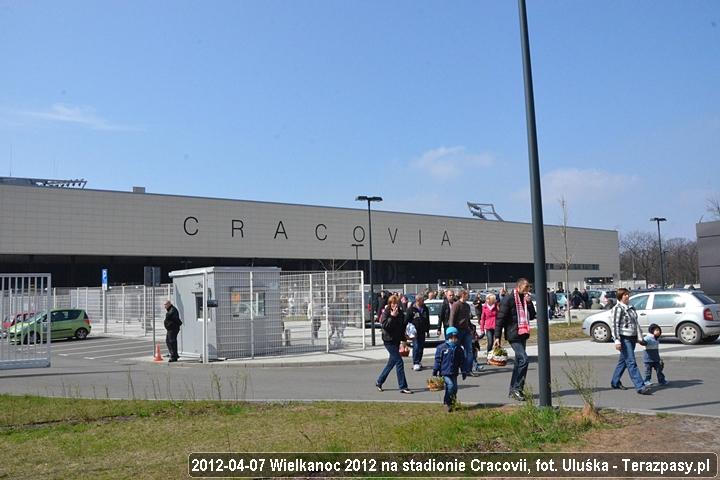 2012-04-07-swiecenie_pokarmow_u_5912_720