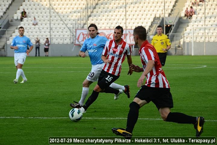 2012-07-29_Piłkarze-Hokeiści_u_2267_720