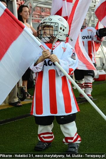 2012-07-29_Piłkarze-Hokeiści_u_2109