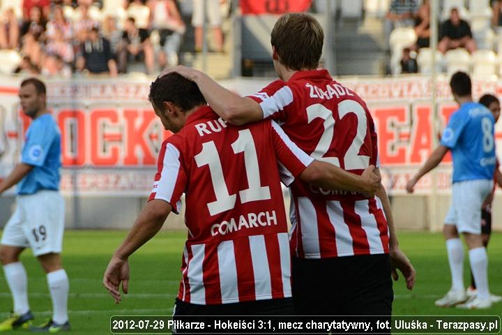 2012-07-29_Piłkarze-Hokeiści_u_2362