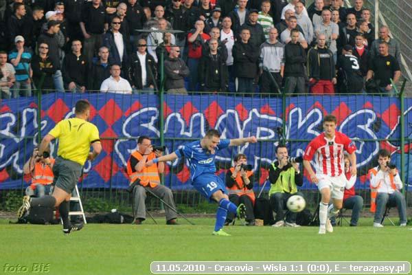 2010-05-11-e-cracovia-wisla-b-159_600