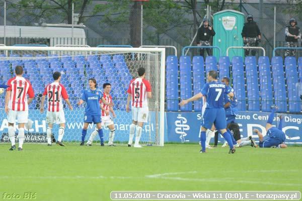 2010-05-11-e-cracovia-wisla-b-328_600