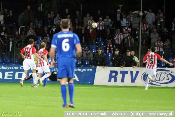 2010-05-11-e-cracovia-wisla-b-631_600