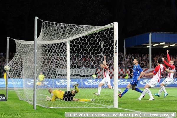 2010-05-11-e-cracovia-wisla-b-774_600