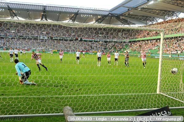 2010-08-15-legia-cracovia_b_106_600
