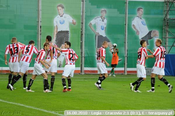 2010-08-15-legia-cracovia_b_128_600