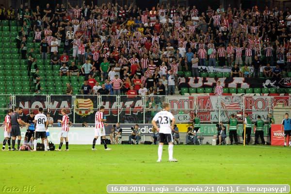 2010-08-15-legia-cracovia_b_534_600