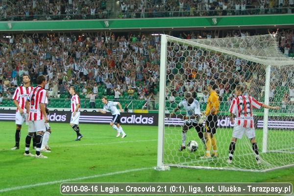 2010-08-16-oe-legia-cracovia-u-102_600
