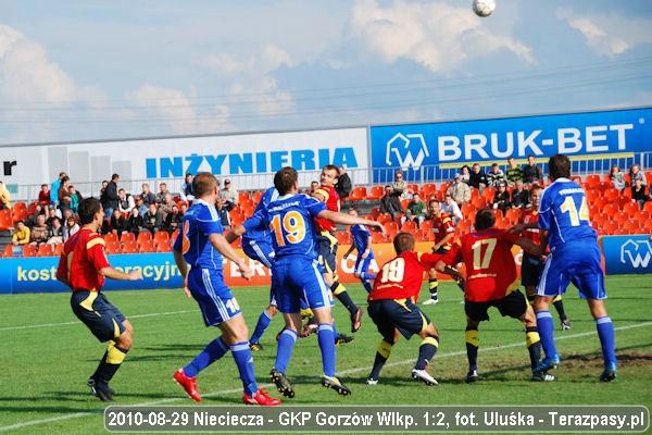 2010-08-29-I_liga-Nieciecza-Gorzow-u-028_600