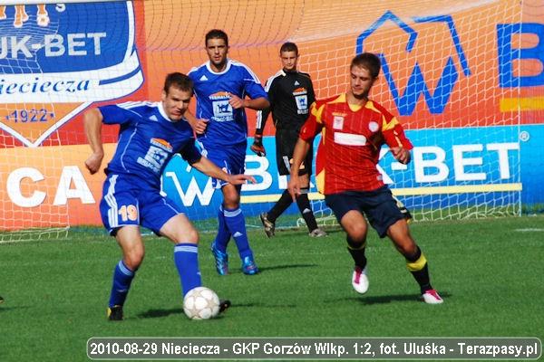 2010-08-29-I_liga-Nieciecza-Gorzow-u-036_600