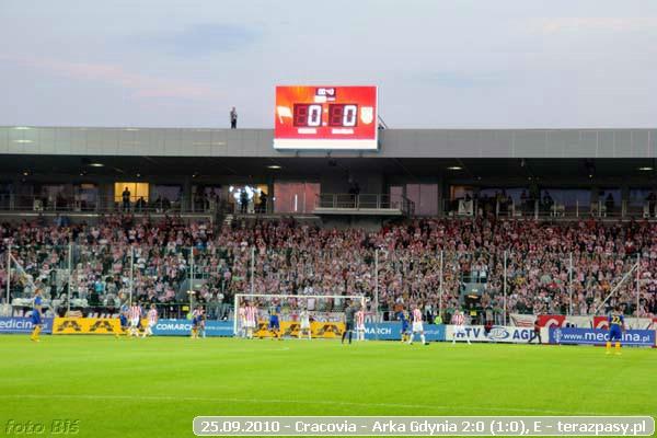 2010-09-25-cracovia-arka_b_050_600