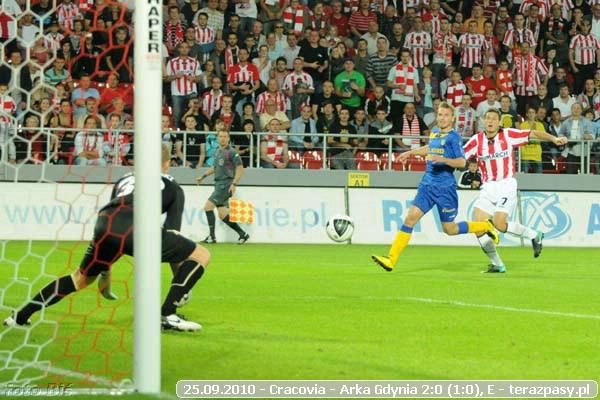 2010-09-25-cracovia-arka_b_149_600