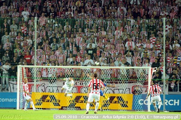 2010-09-25-cracovia-arka_b_233_600