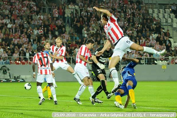 2010-09-25-cracovia-arka_b_317_600