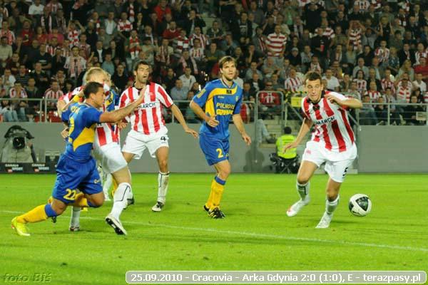 2010-09-25-cracovia-arka_b_341_600