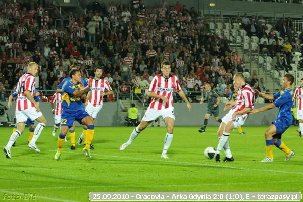 2010-09-25-cracovia-arka_b_343_600