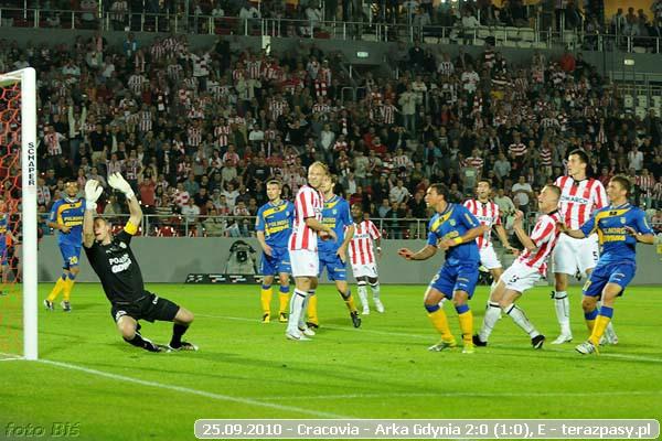 2010-09-25-cracovia-arka_b_346_600