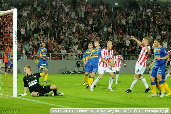 2010-09-25-cracovia-arka_b_349_600