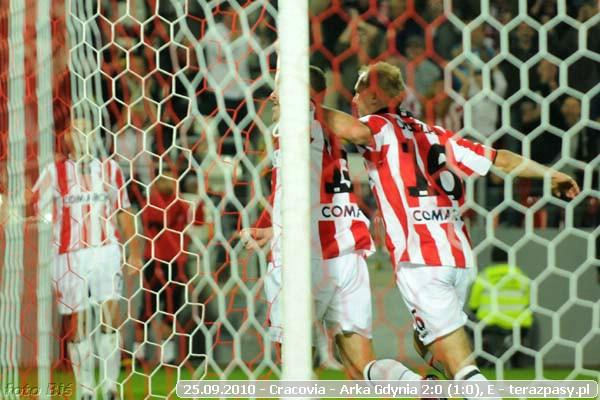 2010-09-25-cracovia-arka_b_357_600