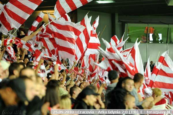 2010-09-25-cracovia-arka_b_386_600