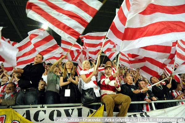 2010-09-25-cracovia-arka_b_413_600