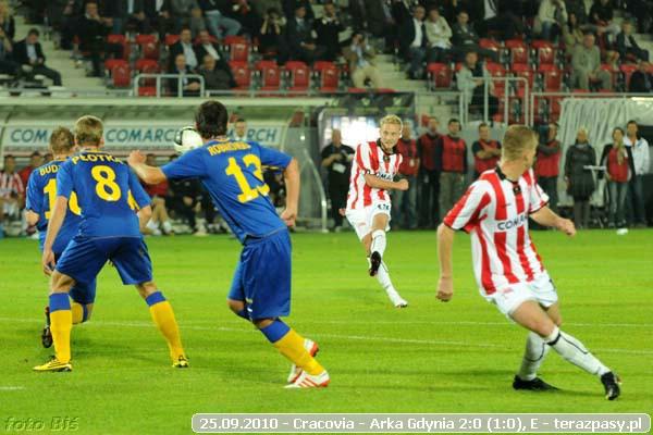 2010-09-25-cracovia-arka_b_501_600