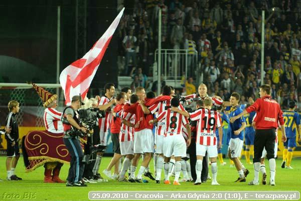 2010-09-25-cracovia-arka_b_529_600