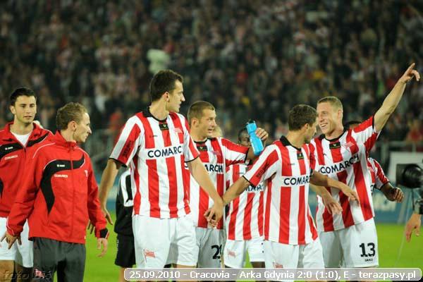 2010-09-25-cracovia-arka_b_549_600
