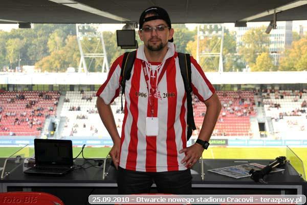 2010-09-25-cracovia_otwarcie_nowego_stadionu_b_045_600