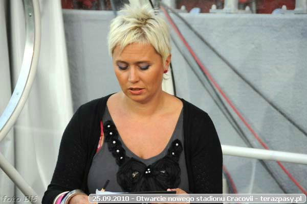 2010-09-25-cracovia_otwarcie_nowego_stadionu_b_223_600