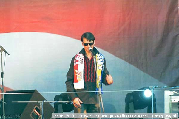 2010-09-25-cracovia_otwarcie_nowego_stadionu_b_432_600