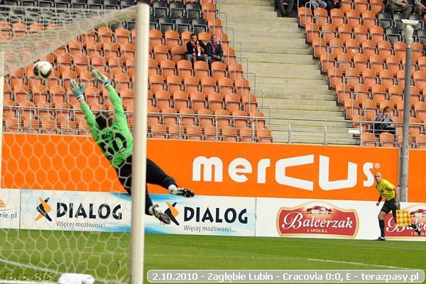 2010-10-02-zaglebie_lubin-cracovia_b_067_600