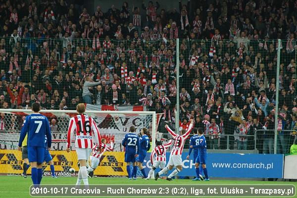 2010-10-17-cracovia-ruch-u-3660_600