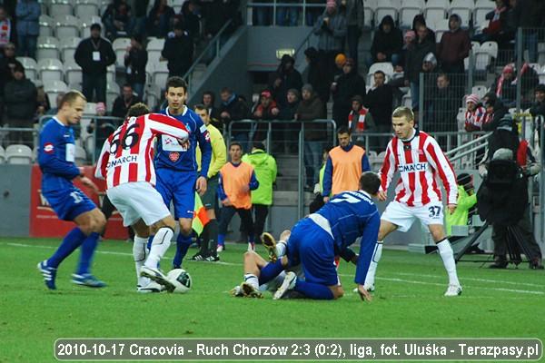 2010-10-17-cracovia-ruch-u-3724_600