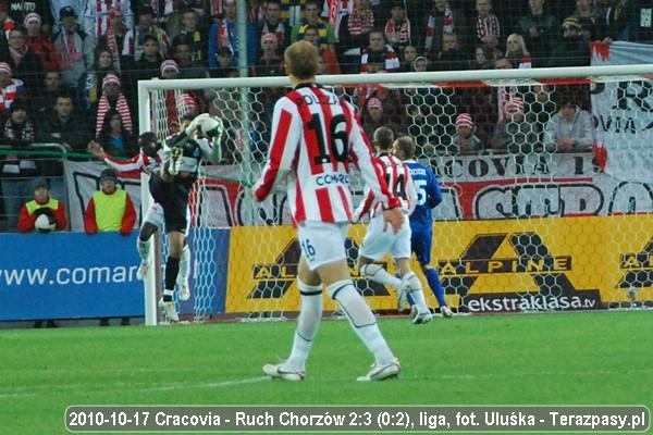 2010-10-17-cracovia-ruch-u-3933_600