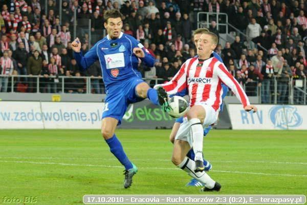 2010-10-17-cracovia-ruch_chorz_w_b_0290_600