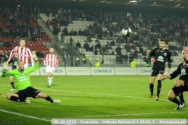 2010-10-30-cracovia-polonia_bytom_b_623_600