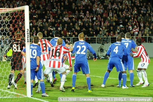 2010-11-05-cracovia-wisla_k_b_0711_600