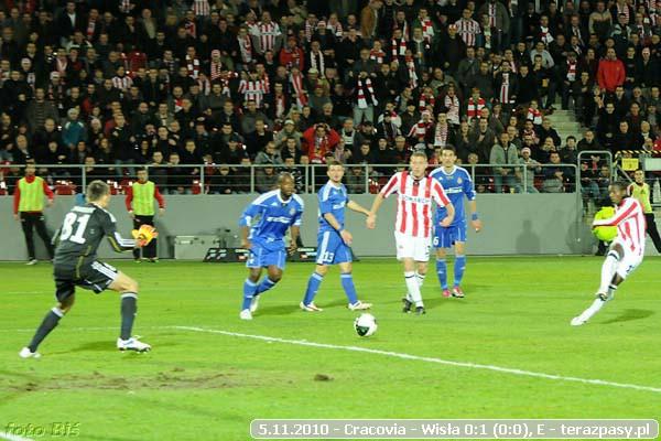 2010-11-05-cracovia-wisla_k_b_0721_600