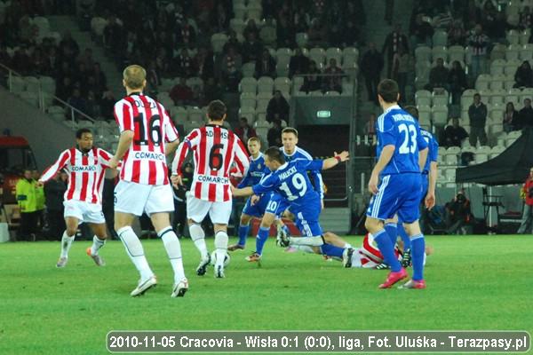 2010-11-05-oe-cracovia-wisla-u-5628_600