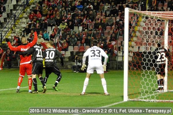 2010-11-12-oe-widzew-cracovia-u-6452_600