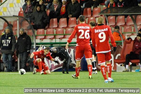 2010-11-12-oe-widzew-cracovia-u-6721_600