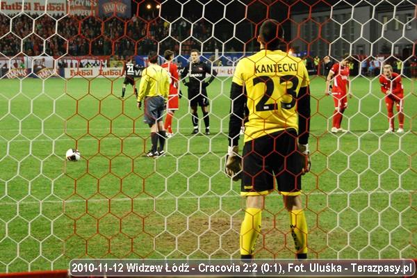 2010-11-12-oe-widzew-cracovia-u-7053_600