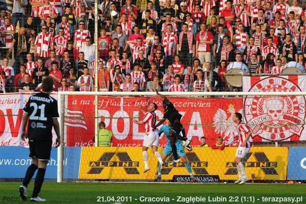 2011-04-21-cracovia-zaglebie_lubin_b_370_600