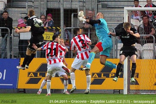 2011-04-21-cracovia-zaglebie_lubin_b_413_600