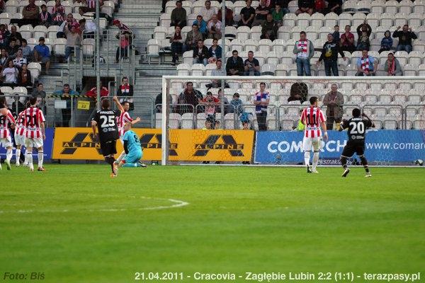 2011-04-21-cracovia-zaglebie_lubin_b_525_600